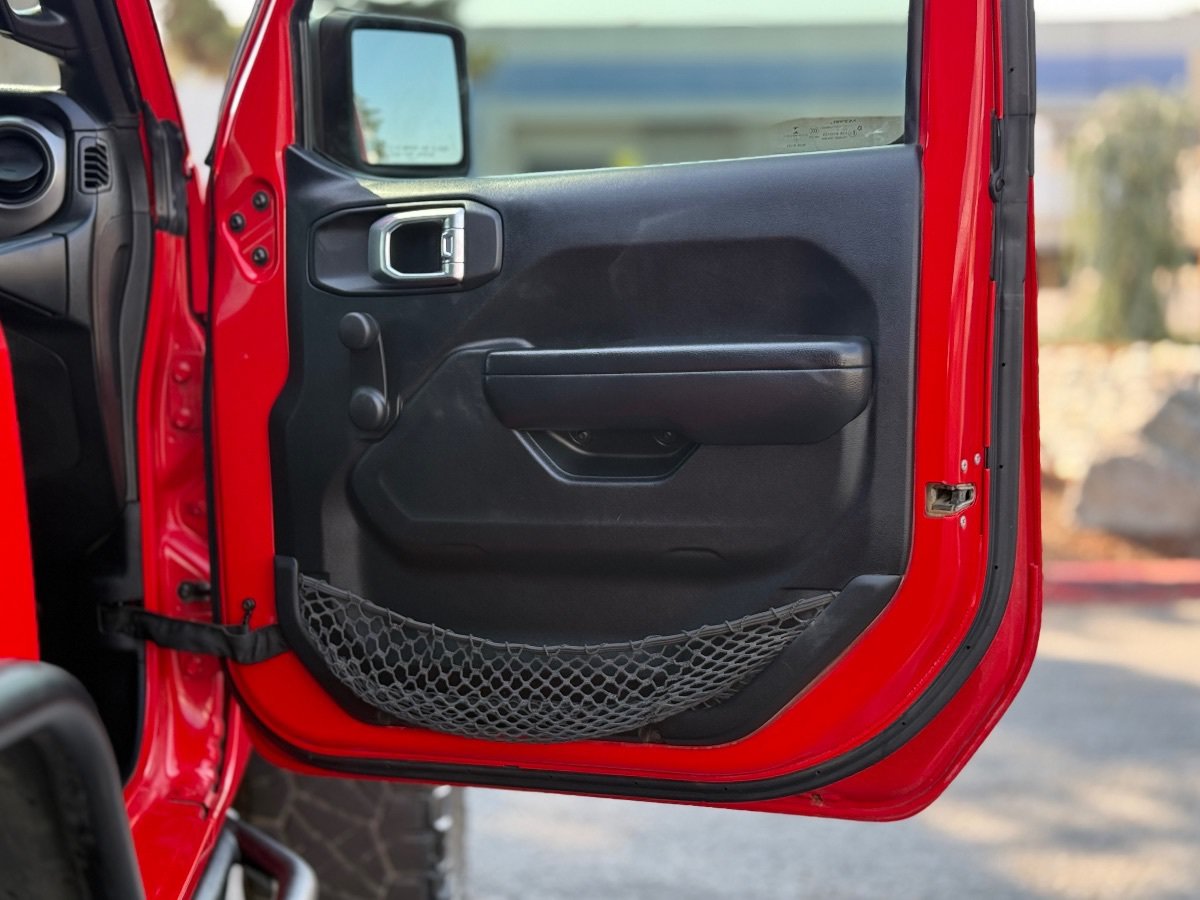 Used 2021 Jeep Wrangler Sport AWD/4WD image 15