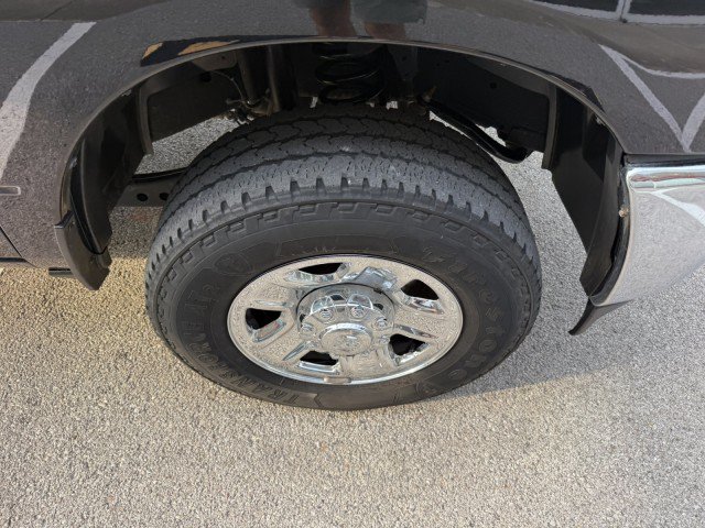 Used 2024 RAM 2500 Tradesman w/ Chrome Appearance Group AWD/4WD image 15