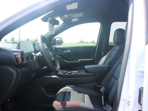 New 2027 Chevrolet Equinox RS w/ Convenience Package III AWD/4WD image 26