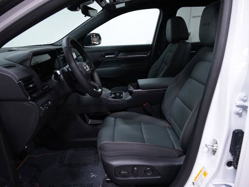 New 2026 GMC Terrain AT4 w/ Convenience Package III AWD/4WD image 29