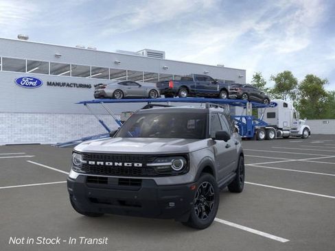 New 2026 Ford Bronco Sport Outer Banks w/ Outer Banks Tech Package+ AWD/4WD image 2