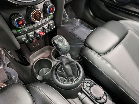 Used 2018 MINI Cooper S FWD image 15