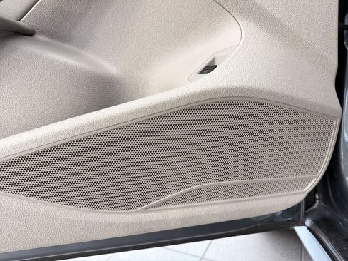 Used 2019 Volkswagen Passat 2.0T Wolfsburg image 20