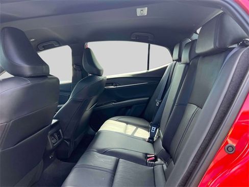 Used 2025 Toyota Camry XSE image 16