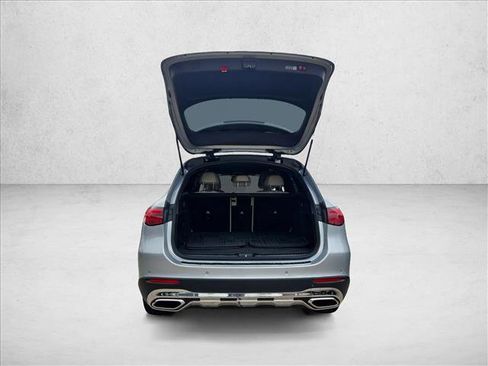 Used 2026 Mercedes-Benz GLC 300 image 6