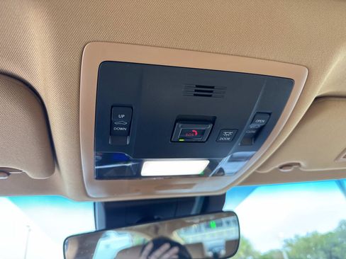 Certified 2024 Lexus ES 350 w/ Premium Package image 26