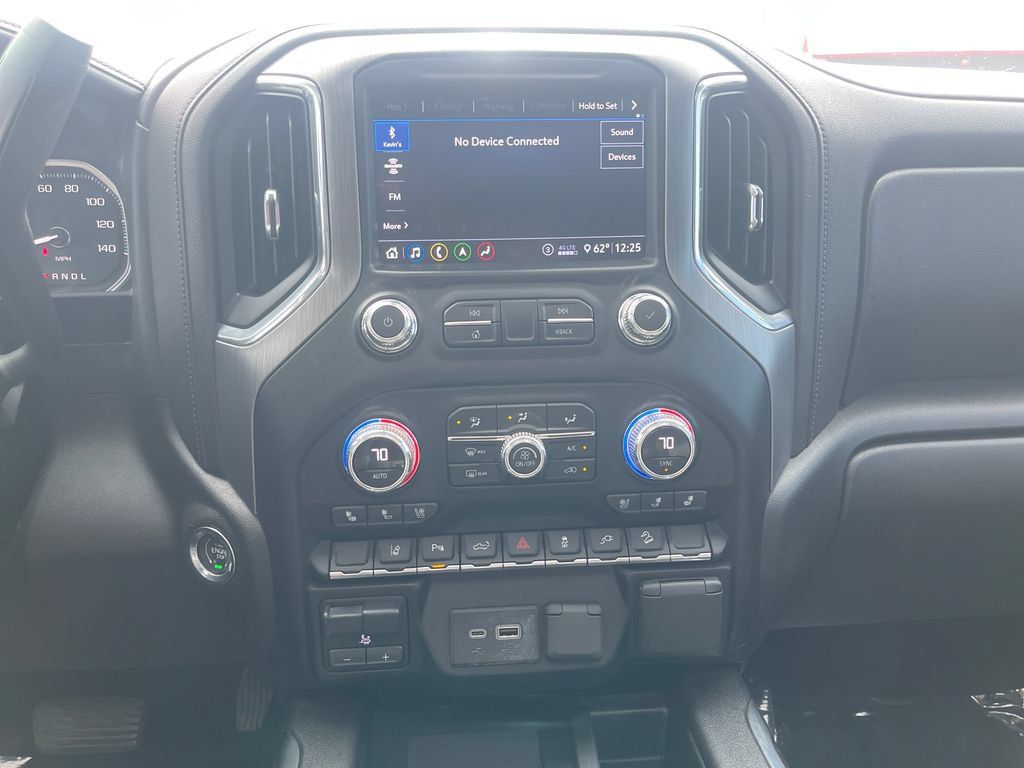 Used 2020 GMC Sierra 3500 Denali w/ Denali Ultimate Package AWD/4WD image 27