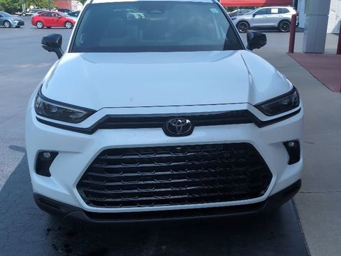 Used 2026 Toyota Grand Highlander AWD Hybrid image 7