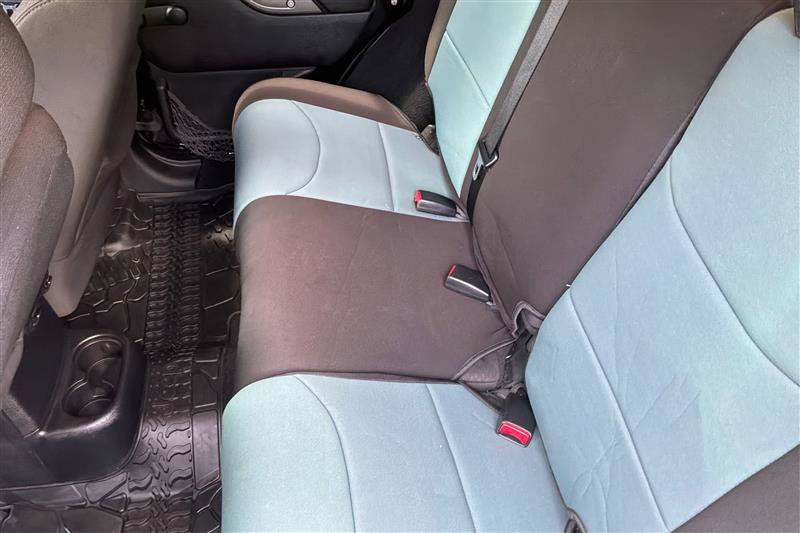 Used 2016 Jeep Wrangler Unlimited Sport AWD/4WD image 15