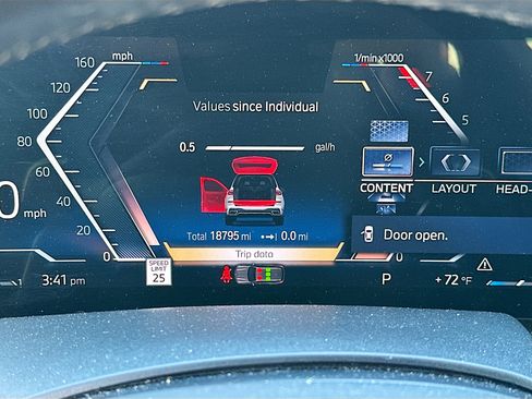 Certified 2023 BMW X7 xDrive40i w/ M Sport Package image 12