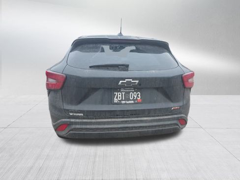 Used 2024 Chevrolet Trax RS w/ Driver Confidence Package image 5