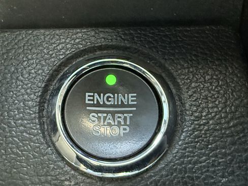 Used 2018 Ford F250 Lariat w/ Lariat Ultimate Package image 34