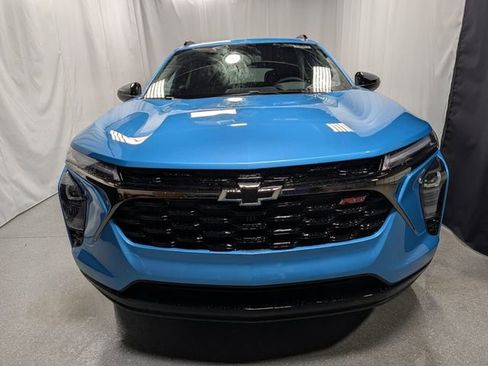 New 2026 Chevrolet Trax RS w/ Sunroof Package image 8