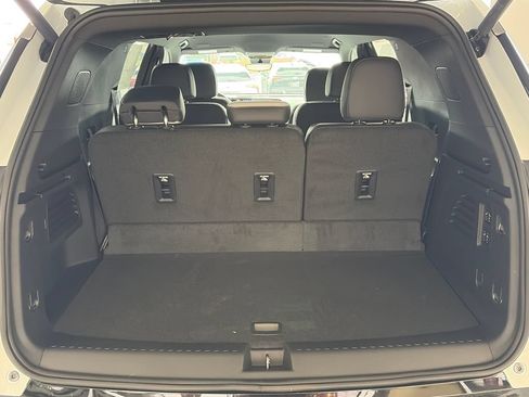 New 2026 Chevrolet Traverse High Country AWD/4WD image 6