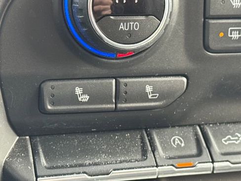 Used 2020 Chevrolet Silverado 1500 LT Trail Boss image 31