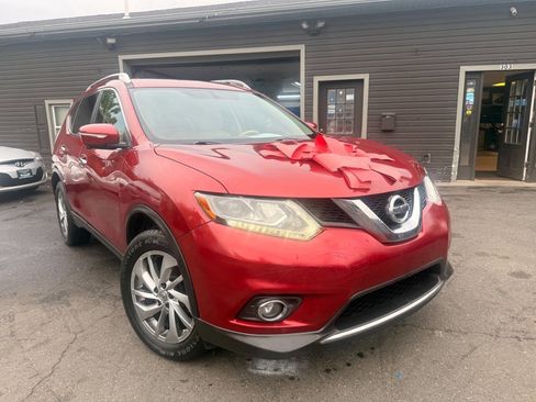 Used 2015 Nissan Rogue SL w/ SL Premium Package AWD/4WD image 4
