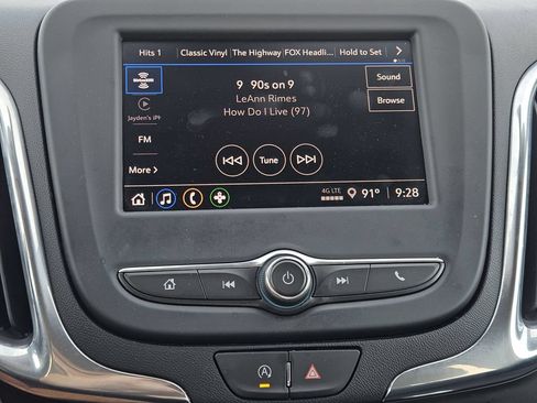 Used 2023 Chevrolet Equinox LT FWD image 17