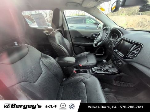 Used 2020 Jeep Compass Limited image 10