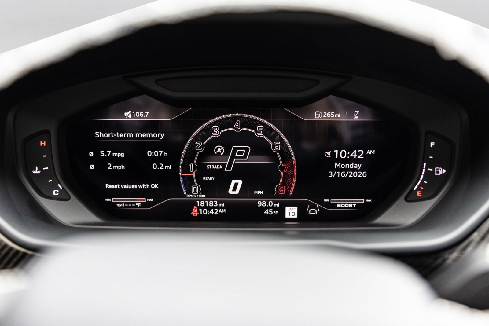 Used 2024 Lamborghini Urus Performante AWD/4WD image 19