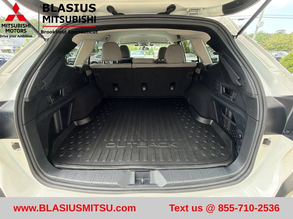 Used 2024 Subaru Outback Premium AWD/4WD image 58