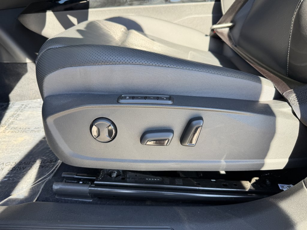 Used 2024 Volkswagen ID.4 Pro S RWD image 30