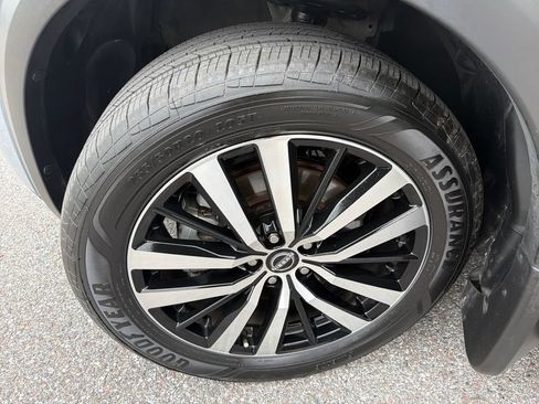Used 2024 Nissan Pathfinder Platinum w/ Cargo Package FWD image 47