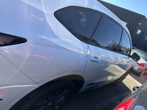 Used 2023 Acura MDX A-Spec image 11