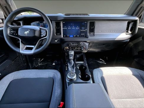 Used 2025 Ford Bronco 4-Door w/ Sasquatch Package AWD/4WD image 18