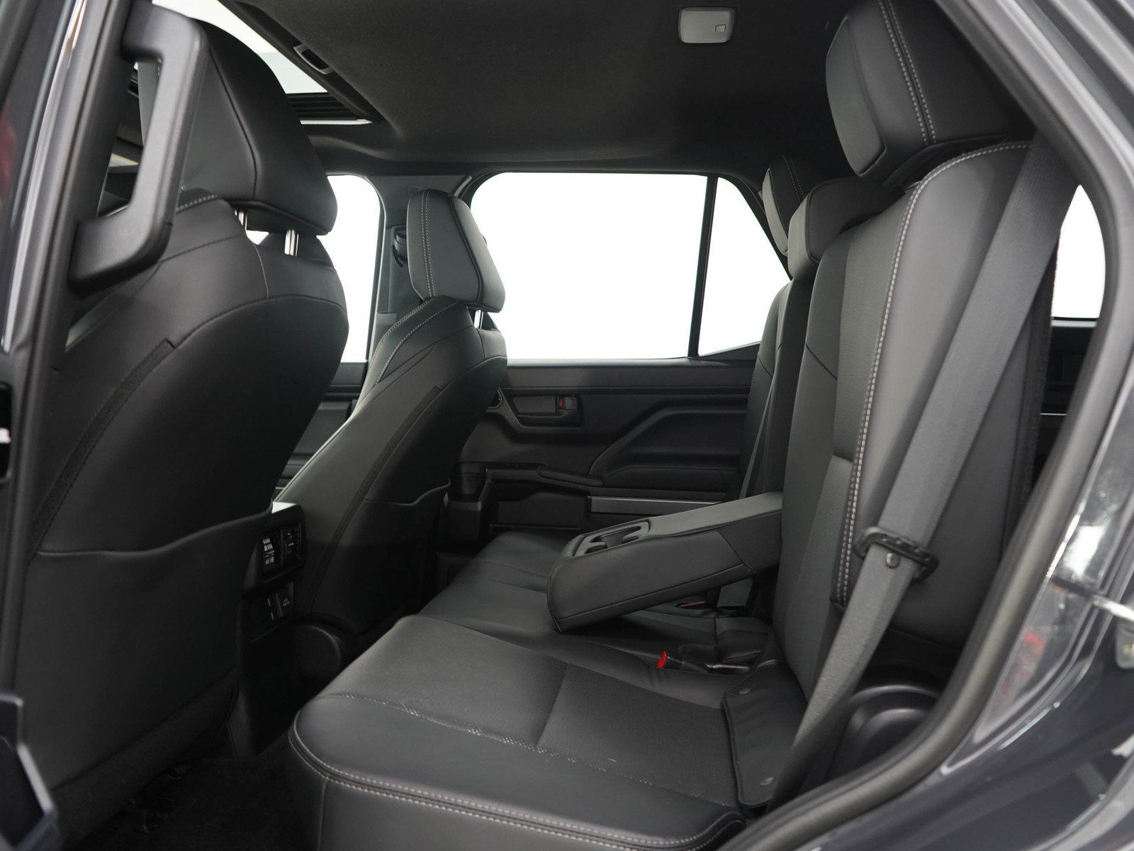Used 2025 Toyota 4Runner TRD Off-Road Premium w/ Tow Technology Package AWD/4WD image 15