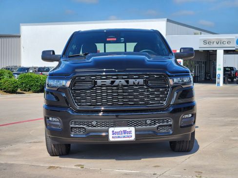New 2026 RAM 1500 Express AWD/4WD image 6