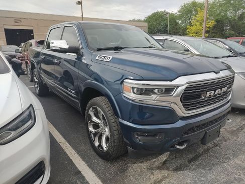 Used 2020 RAM 1500 Limited AWD/4WD image 2