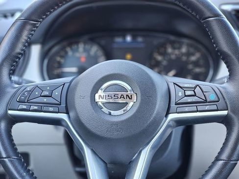 Certified 2022 Nissan Rogue Sport SL w/ Premium Package image 16