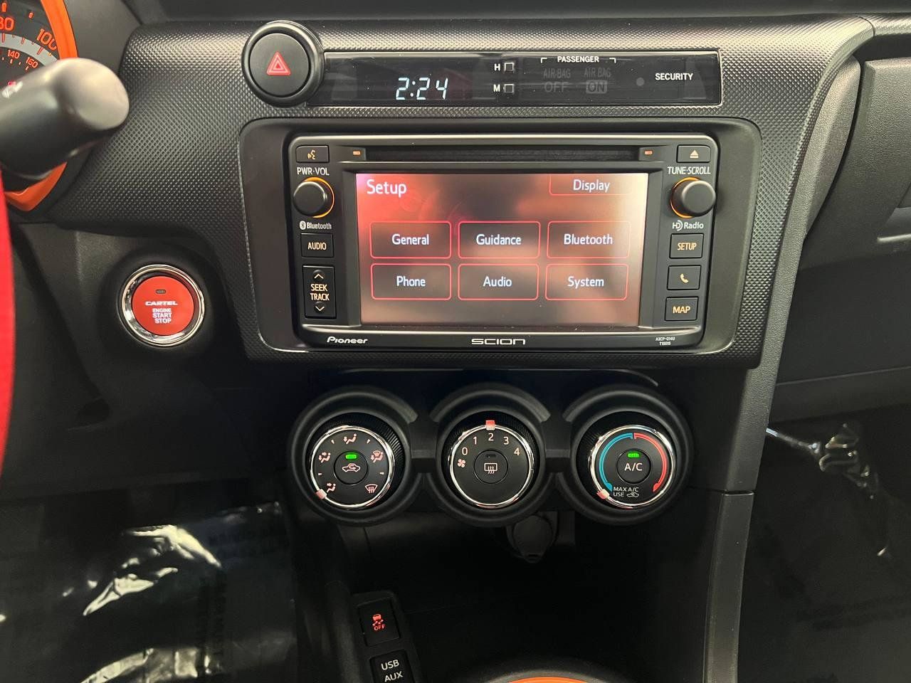 Used 2015 Scion tC FWD image 15