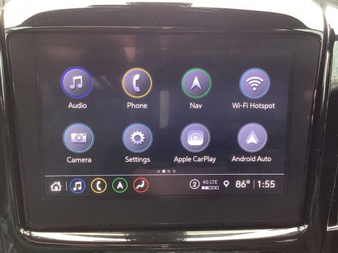 Used 2023 Chevrolet Traverse High Country AWD/4WD image 18