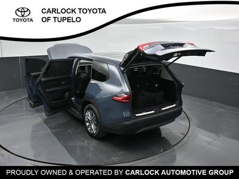 Used 2025 Toyota Grand Highlander AWD image 76