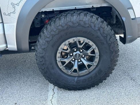 Used 2022 Ford F150 Raptor w/ Raptor 37 Performance Package AWD/4WD image 7