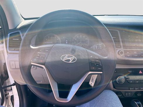 Used 2016 Hyundai Tucson Eco image 11