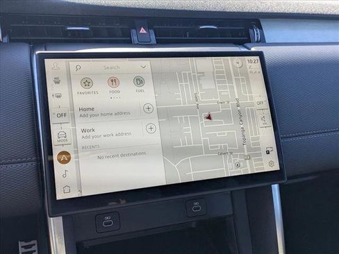 Used 2024 Land Rover Discovery Sport Dynamic SE image 13