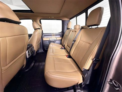 Used 2022 Ford F350 Lariat image 25