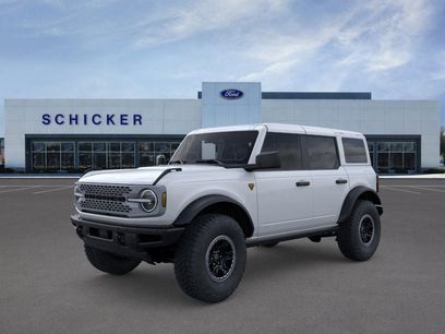 New 2025 Ford Bronco Badlands w/ Sasquatch Package