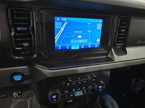 Used 2023 Ford Bronco Black Diamond w/ Sasquatch Package image 23