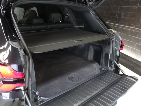 Used 2024 BMW X5 M Competition w/ Executive Package AWD/4WD image 93