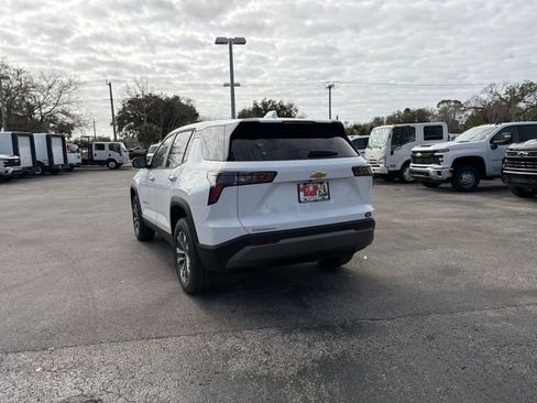 New 2026 Chevrolet Equinox LT FWD image 9