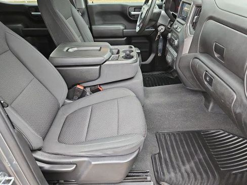 Certified 2021 Chevrolet Silverado 1500 Custom image 23