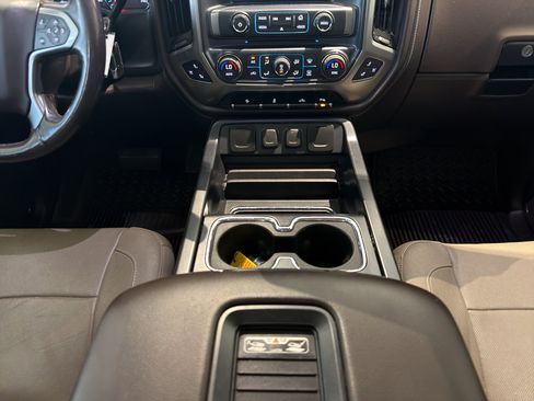 Used 2018 Chevrolet Silverado 1500 LTZ w/ Texas Edition image 19