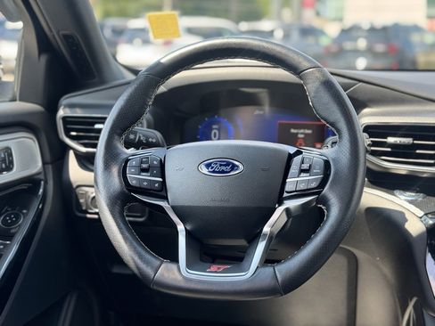 Used 2022 Ford Explorer ST w/ Equipment Group 401A image 14