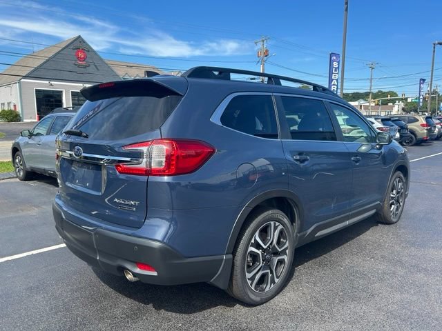 Used 2023 Subaru Ascent Limited AWD/4WD image 4