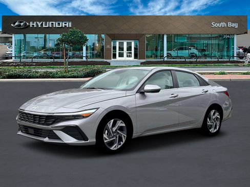 New 2026 Hyundai Elantra Limited image 2