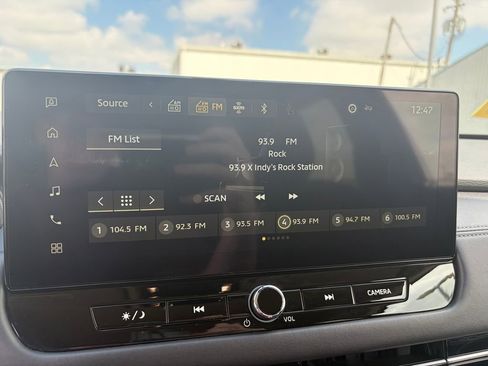 Used 2025 Mitsubishi Outlander SE AWD/4WD image 13