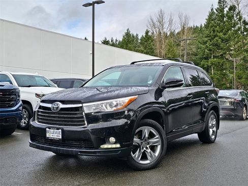 Used 2015 Toyota Highlander Limited Platinum image 33